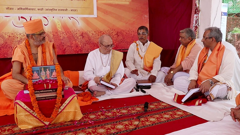 Shri Bhagwatcharan Shuklaji shares his valued opinion about the text